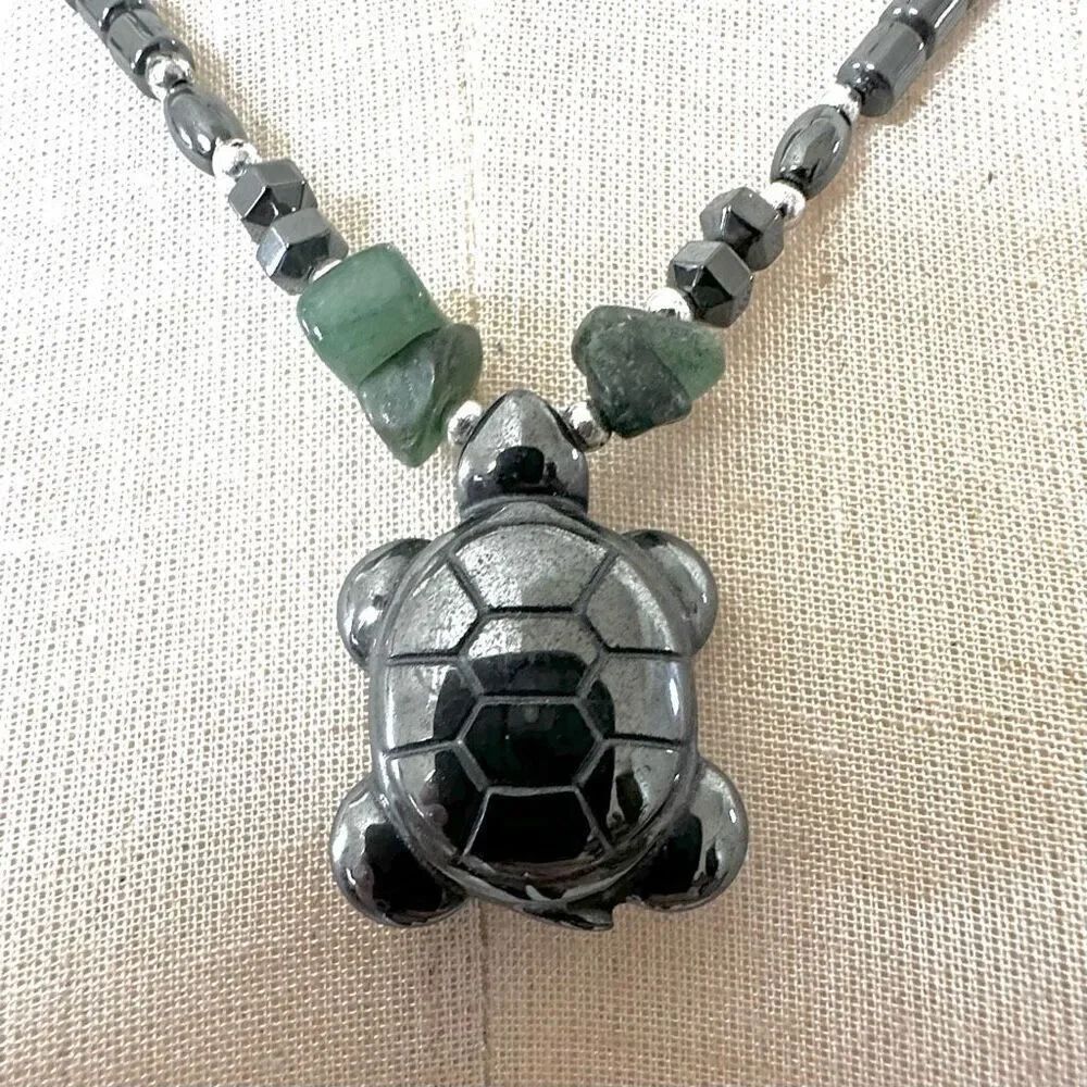 Turtle hematite and green stone necklace